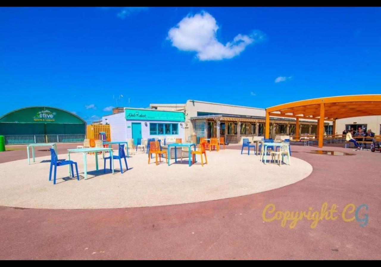 Mp676 Parkdean Camber Sands المظهر الخارجي الصورة