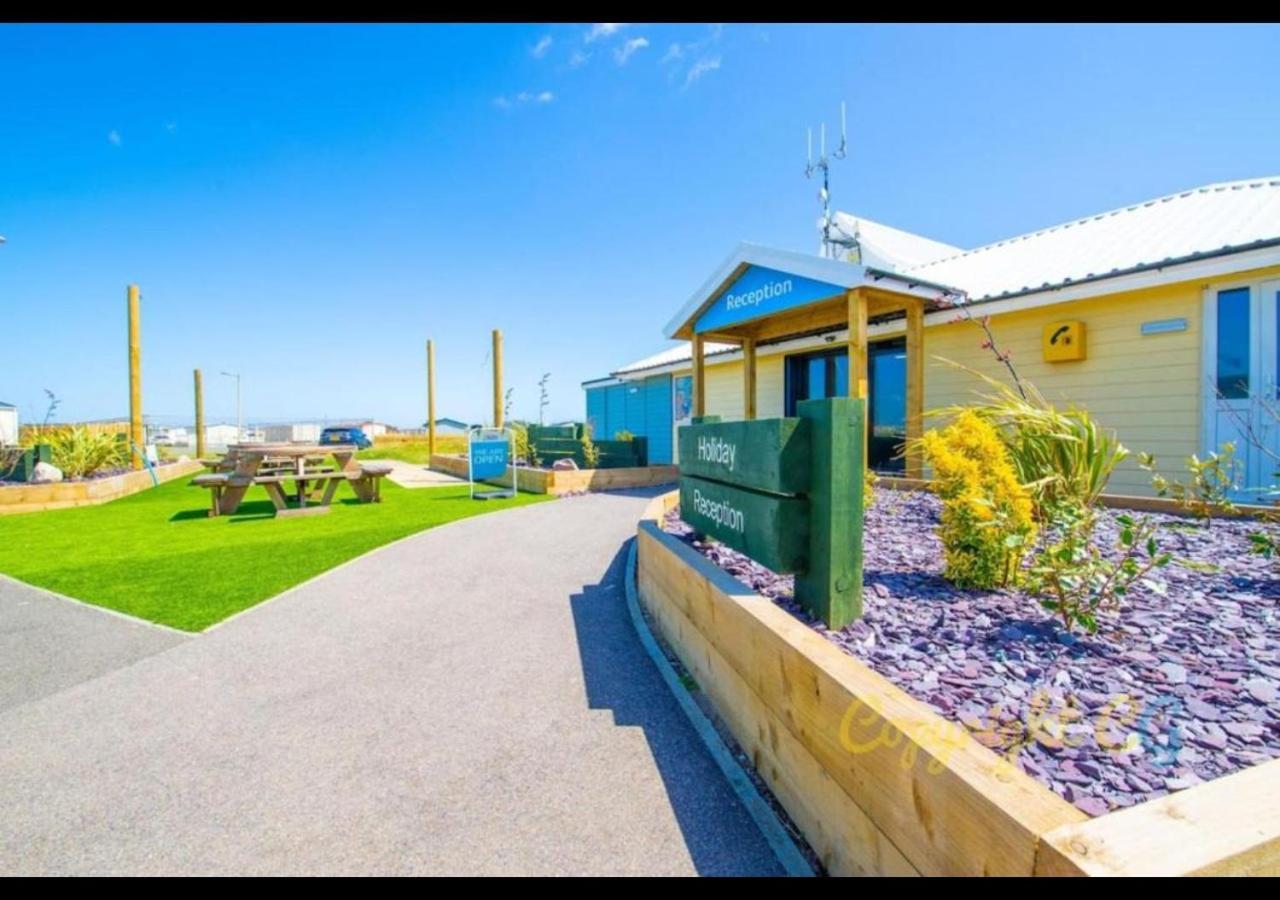 Mp676 Parkdean Camber Sands المظهر الخارجي الصورة