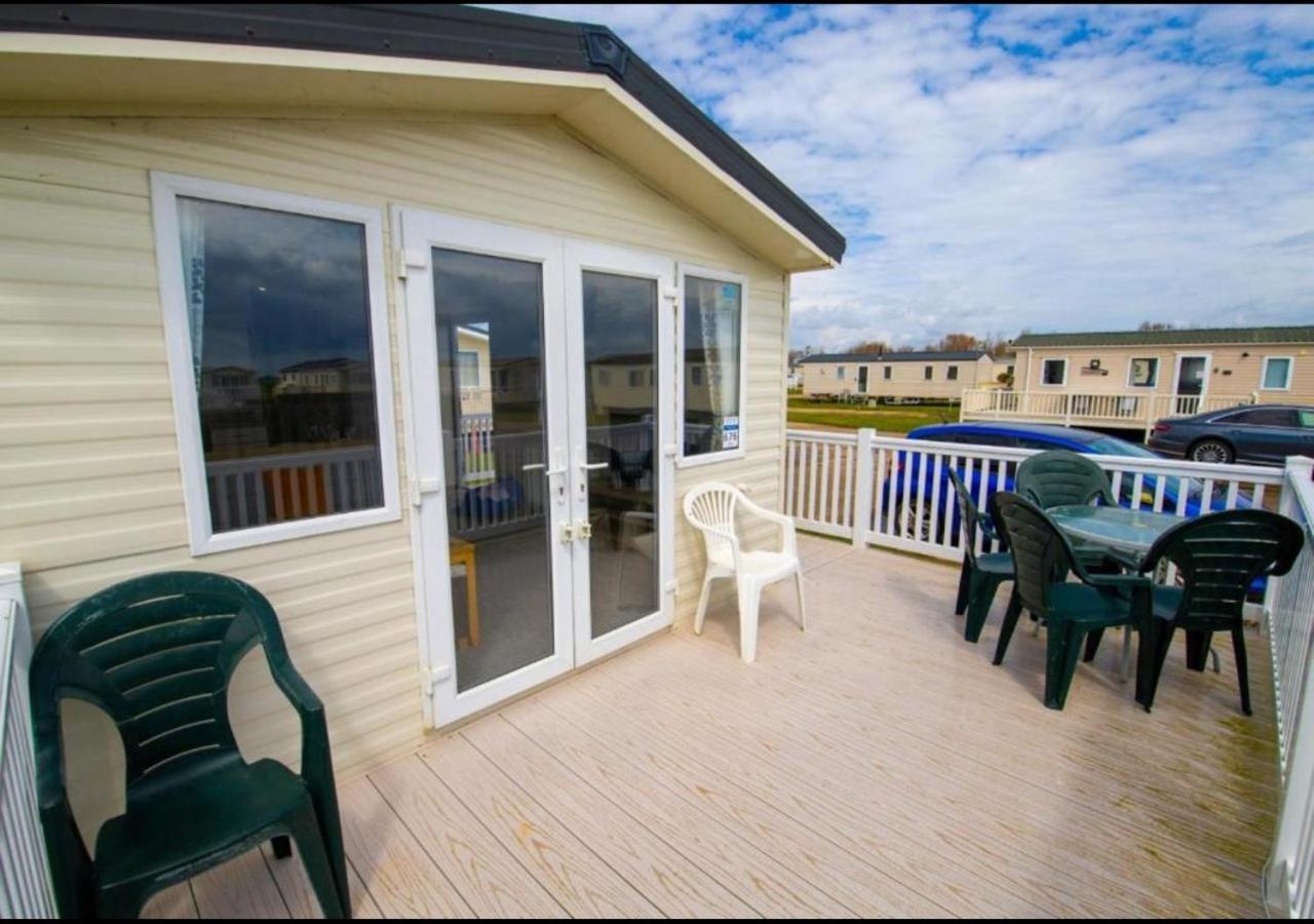 Mp676 Parkdean Camber Sands المظهر الخارجي الصورة